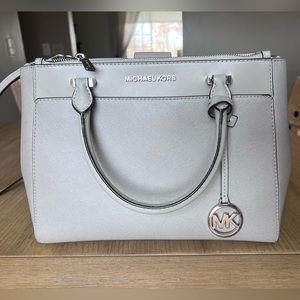 Michael Kors Grey Bag (12.5 inches wide and 9.5 inches tall)